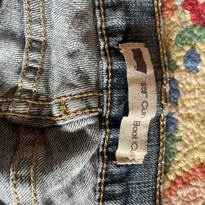 Naturally worn work jeans